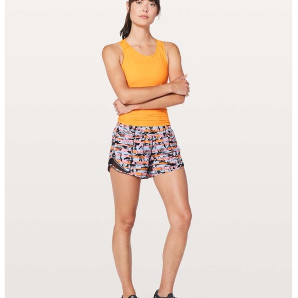 Lululemon Hotty Hot Short II *Long 4" Inversion Multi / Black - Picture 1 of 9